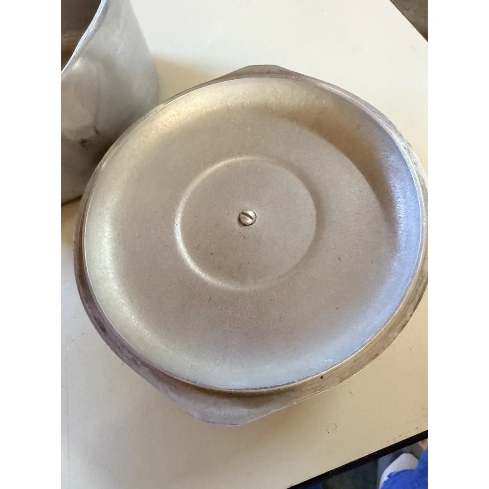 Vintage Wagner Ware Magnalite 2 Qt Sauce Pan 4682 W/Lid USA Sidney Double Pour